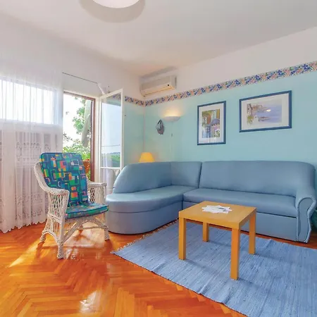 1 Bedroom Cozy In * Kraljevica