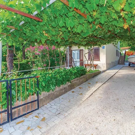 Stunning In With Kitchen Apartament Kraljevica