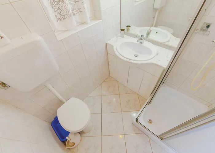 1 Bedroom Cozy In דירה קראליביצה